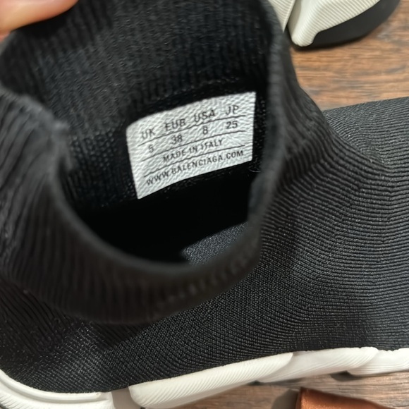 Authentic 2.0 RECYCLED KNIT SNEAKER WITH BICOLOR SOLE IN BLACK/WHITE - Picture 10 of 10